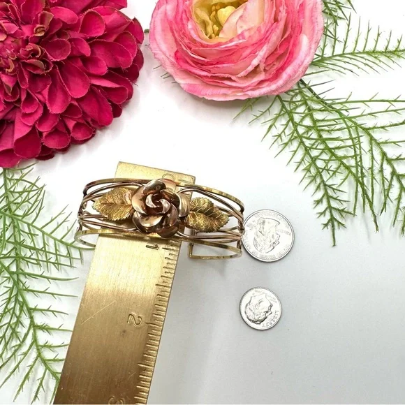 VINTAGE⚜️14K KREMENTZ OVERLAY Ornate Cuff Floral Bracelet - Picture 9 of 11